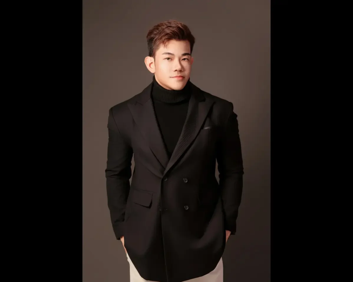 Mentoring Through Struggle: Do You Have to Be ‘Successful’ to Guide Others?